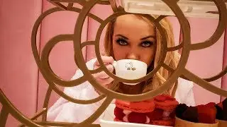 Hello Kitty Bow Room &ndash; High Tea in Custom Outfits!? Heck Yeah!