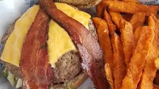 Las Vegas Burger Restaurants: Islands Restaurant in Summerlin