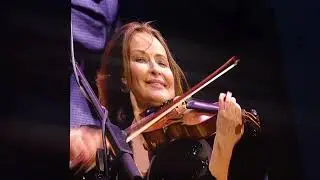 The Corrs - Toss the Feather