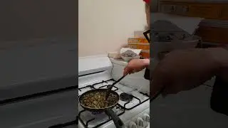 Part 2: Cooking Vlog - Sauteed Pickled Mustard Leaves with Scrambled Eggs