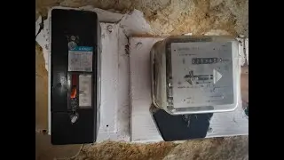 Tiny house renovation Ep4 - Getting the electricity connected
