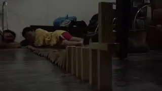 Jenga domino slow motion 😃😃😃😃