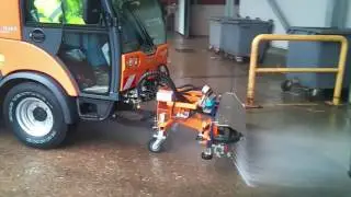 Multicar  Tremo Basın&ccedil;lı Yer Yıkama Videosu