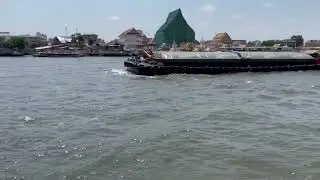 Chao Praya river, Bangkok. THAILAND