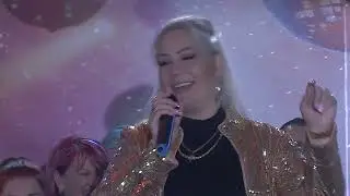 Tóthék (Katica és Csibész tóth Miki) - Adjad neki / Járd a táncot Tóthékkal