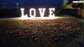 Буквы LOVE + фонтаны