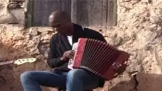 Tino pila ku nha boi