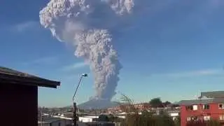 Erupci&oacute;n Volcan Calbuco de Chile / Calbuco Volcano Eruption in Chile / COMPLETE timelapse