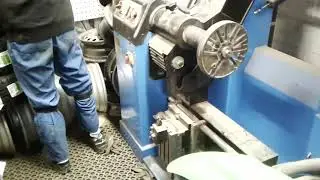 Рихтовочный стенд для литых дисков. UNI-TROL.