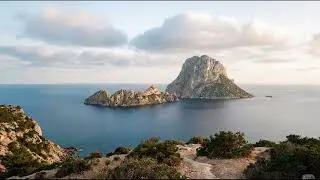 Es Vedr&agrave; Ibiza Summer 2026 528 Hz Afro House & Melodic House | 1 Hour Sunset Background Music