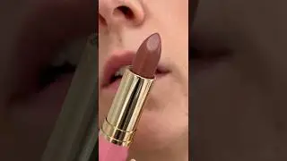Obsessed with the Pout Pop Lipsticks from Mecca Max #lipstick #mecca #lipstickswatches #realmakeup