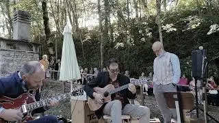 Nuages acoustic cover with Alhambra 5P and Ibanez