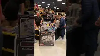 Searching for Lego at Zolocon 2025 #lego