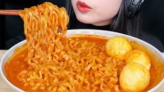 ASMR CHEESY CARBONARA FIRE NOODLE + SOFT BOILED EGGS 🍜 CREAMY SAMYANG KUAH CARBONARA + TELUR MUKBANG