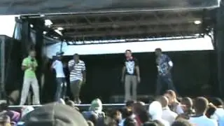 Flowstarz performing liveVR MOVIE 00