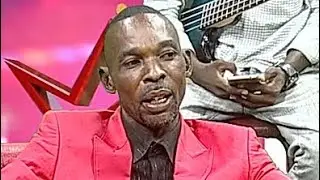 Fr EDDY BIBWANGA ANCIEN PRESIDENT DU GROUPE WASSA INA AVEC CYNDI LE COEUR ET MJ 30 DANS SES OEUVRES