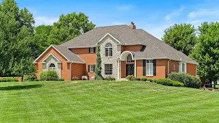 Real Estate Video of Lee's Summit Home // 24808 E Colbern