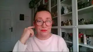 Perfumy to rebus? Barenia, Joop Wow! Passion Dance, co je łaczy?