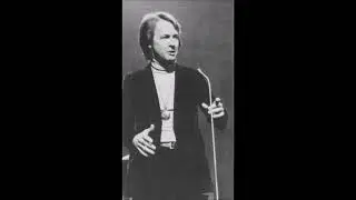 Claude Corbeil sings 'Soir d'hiver