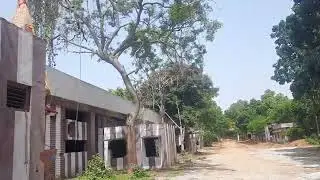 B.Rajaratna's new movie location hunt....... near B.E.L.circle  HMT watch factory.....