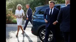 Brigitte Macron estivale : ce d&eacute;tail bien pens&eacute; qui twiste sa derni&egrave;re tenue