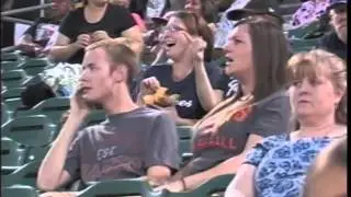 Hilarious kiss cam breakup