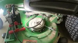 John Deere Z910 mower belt change