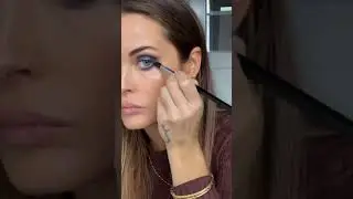 Amazing makeup tutorial!!! #amazing #amazingvideo #amazingmakeup #makeup #makeuptutorial #makeupart