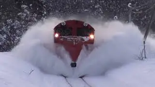 Trem passando na Nevasca