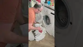 How not to Clothes Wash #funny #narratedstories #chores