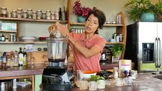 Ayurvedic Breakfast Smoothie, EP1 Ayurvedic Lifestyle Tips with Lala Naidu