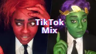 Lore Olympus TikTok Costest Week, Round 1