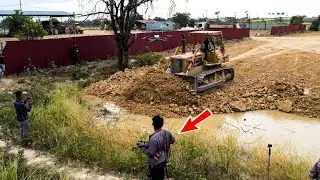 Connect Impressive Activity !! Amazing Skill  Bulldozer Push Sand to Machine 25.5T Trucks in Action