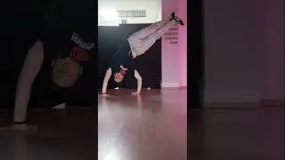 breaking practice #bboy #dance #breakdance #bboying #breaking #dancer #training