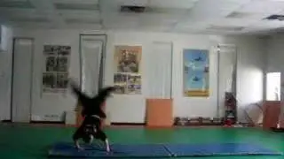 Tukong ( Canada ) Chad Nguyen - Cartwheel backflip
