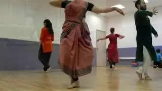 Kuchipudi steps: part one - circle.