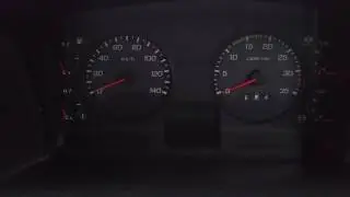 観光バス、エンジン始動❗