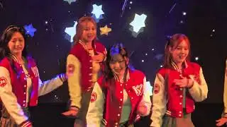 [4K] 'Tag Me (@Me)' (Weeekly 위클리 FanCam) clip @ Grand America Tour Weeekly University NYC 240912