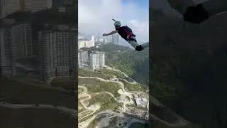 Trial International Base Jump | Hoverland @1001 Nights Hotel #gentinghighlands #shorts