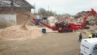 Morbark 3400 XT Wood Hog Horizontal Grinder / Shredder (Nederlands)