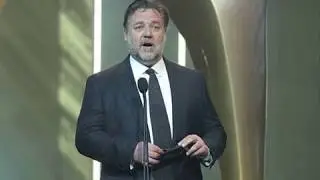 Russell Crowe DEFENDS 't0ne de4f' s0d0*my speech at AACTA Awards after it was CUT by Channel Seven
