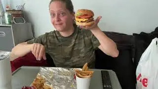 EATING FIVE GUYS BURGER & FRIES MUKBANG | Angie's Life