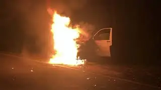 Auto brennt am Diemelsee komplett aus
