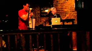 Dyno-Daddy Performs Safety Dance @ Crafty Rooster