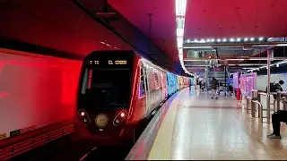 Metro de Madrid: Viaje entre Ciudad de los Ángeles & Villaverde Alto en el Tren de la Navidad 