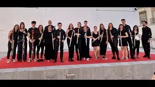 Ensemble de flautas, fagotes y oboes. No se habla de Bruno