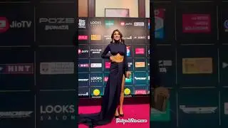 shriya saran groowing dance move#hotter#trending #ytshorts #bollywood #awardevent