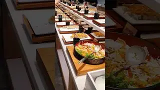 great buffet 'Qoo Qoo' in Korea 쿠우쿠우