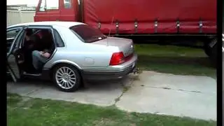 Ford AU Fairlane Sportsman GHIA V8 with straight pipes exhaust sound