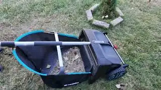 Height-Adjustable Gardena Leaf Collector Tool | Comfortable Lumina Handle Design